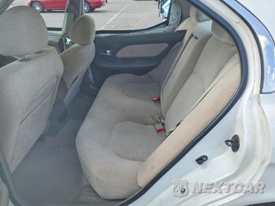 Zdjęcie 10 z 12 samochodu: 2004 HYUNDAI SONATA GL VIN:KMHWF25S94A970875 - miniatura
