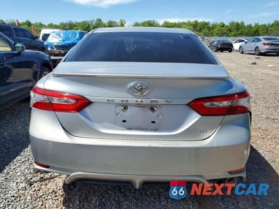 Zdjęcie 6 z 12 samochodu: 2018 TOYOTA CAMRY SE VIN:4T1B11HK7JU620836 - miniatura