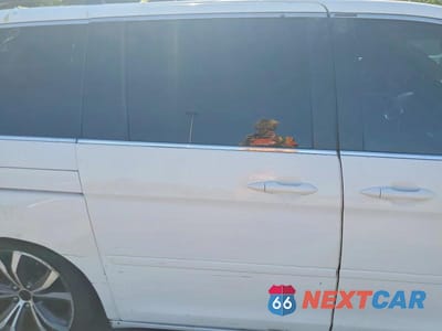 Zdjęcie 11 z 13 samochodu: 2006 HONDA ODYSSEY EXL VIN:5FNRL38716B457802 - miniatura