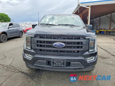 Piąte zdjęcie samochodu w środku: 2023 FORD F150 SUPERCREW VIN:1FTEW1EP1PFA61090 - miniatura