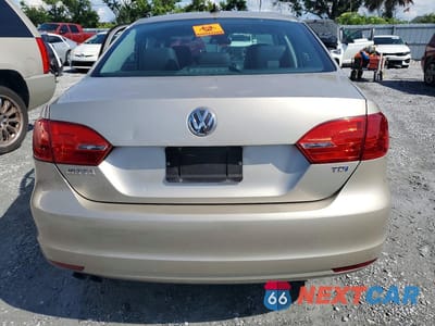 Zdjęcie 6 z 12 samochodu: 2013 VOLKSWAGEN JETTA TDI VIN:3VW3L7AJXDM213011 - miniatura