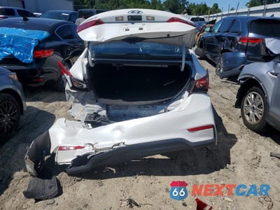 Zdjęcie 6 z 12 samochodu: 2022 HYUNDAI ACCENT SEL VIN:3KPC24A69NE160829 - miniatura