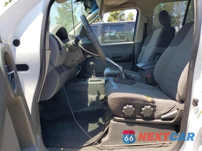 Zdjęcie 7 z 14 samochodu: 2007 NISSAN XTERRA X VIN:5N1AN08U07C517431 - miniatura