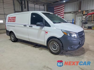 Czwarte zdjęcie samochodu z boku: 2016 MERCEDES-BENZ METRIS DELIVERY VAN VIN:WD3PG2EA9G3105565 - miniatura