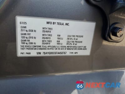 Zdjęcie 12 z 12 samochodu: 2026 TESLA MODEL Y VIN:7SAYGDEE6TA450767 - miniatura