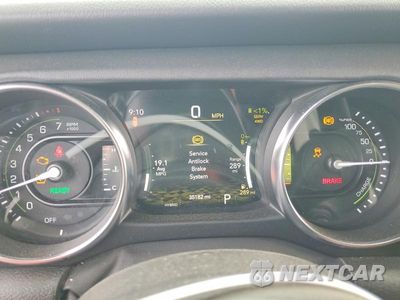 Zdjęcie 9 z 14 samochodu: 2023 JEEP WRANGLER SAHARA 4XE VIN:1C4JJXP60PW691140 - miniatura