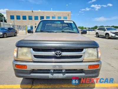 Piąte zdjęcie samochodu w środku: 1997 TOYOTA TACOMA XTRACAB VIN:4TAVN52N0VZ233808 - miniatura