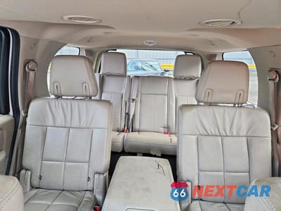 Zdjęcie 10 z 13 samochodu: 2013 LINCOLN NAVIGATOR VIN:5LMJJ2H5XDEL06122 - miniatura