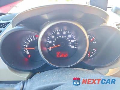 Zdjęcie 9 z 12 samochodu: 2012 KIA SOUL ! VIN:KNDJT2A69C7368912 - miniatura