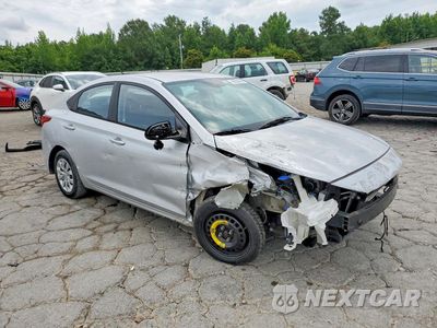 Czwarte zdjęcie samochodu z boku: 2019 HYUNDAI ACCENT SE VIN:3KPC24A35KE058395 - miniatura