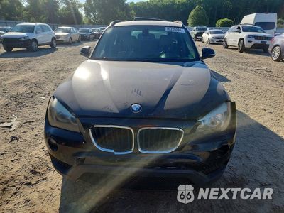 Piąte zdjęcie samochodu w środku: 2014 BMW X1 XDRIVE28I VIN:WBAVL1C54EVR95092 - miniatura