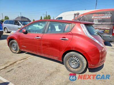 Drugie zdjęcie samochodu z przodu: 2013 NISSAN LEAF S VIN:1N4AZ0CP6DC421122 - miniatura