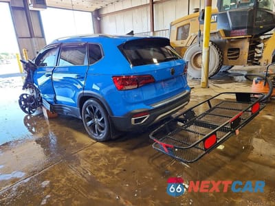 Drugie zdjęcie samochodu z przodu: 2023 VOLKSWAGEN TAOS SE VIN:3VVNX7B24PM334789 - miniatura