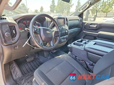 Zdjęcie 8 z 12 samochodu: 2020 CHEVROLET SILVERADO C2500 HEAVY DUTY VIN:1GB0WLE74LF256332 - miniatura