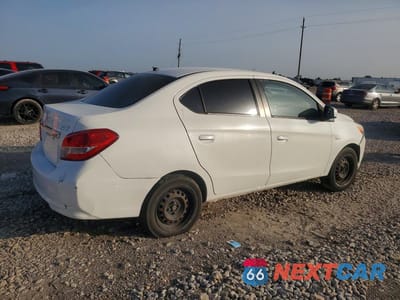 Trzecie zdjęcie samochodu z tyłu: 2017 MITSUBISHI MIRAGE G4 ES VIN:ML32F3FJ7HH000523 - miniatura