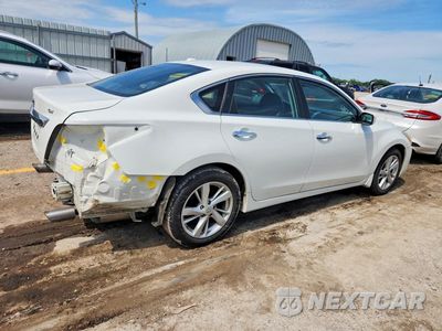 Trzecie zdjęcie samochodu z tyłu: 2015 NISSAN ALTIMA 2.5 SV VIN:1N4AL3AP4FC467220 - miniatura