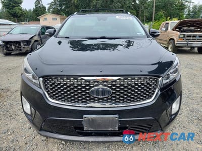 Piąte zdjęcie samochodu w środku: 2017 KIA SORENTO SX V6 VIN:5XYPK4A50HG241007 - miniatura