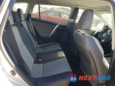 Zdjęcie 10 z 12 samochodu: 2015 TOYOTA RAV4 XLE VIN:2T3WFREV1FW151645 - miniatura