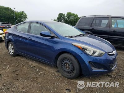 Czwarte zdjęcie samochodu z boku: 2016 HYUNDAI ELANTRA SE VIN:5NPDH4AE7GH681802 - miniatura