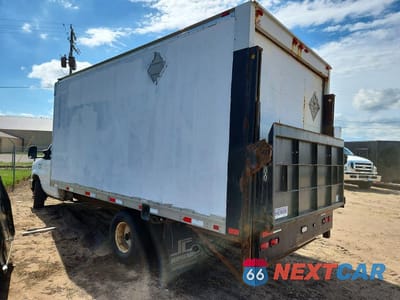 Drugie zdjęcie samochodu z przodu: 2016 FORD E350 BOX TRUCK VIN:1FDWE3FL7GDC13038 - miniatura
