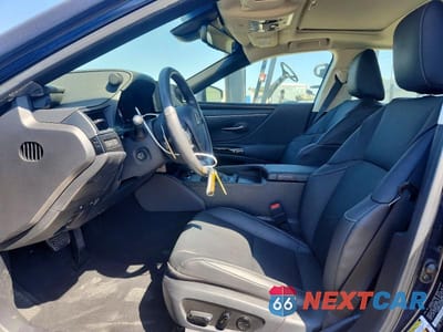 Zdjęcie 7 z 12 samochodu: 2025 LEXUS ES 300H BASE VIN:58ADA1C10SU066122 - miniatura