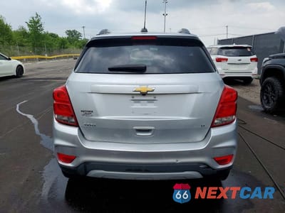 Zdjęcie 6 z 13 samochodu: 2017 CHEVROLET TRAX 1LT VIN:3GNCJLSB0HL208136 - miniatura
