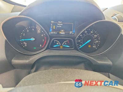 Zdjęcie 9 z 12 samochodu: 2019 FORD ESCAPE SE VIN:1FMCU0GD7KUB58613 - miniatura