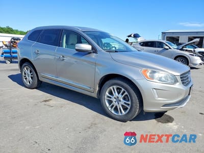 Czwarte zdjęcie samochodu z boku: 2016 VOLVO XC60 T5 PREMIER VIN:YV440MDK3G2785243 - miniatura