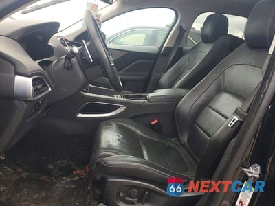 Zdjęcie 7 z 13 samochodu: 2017 JAGUAR F-PACE S VIN:SADCM2BV2HA074195 - miniatura