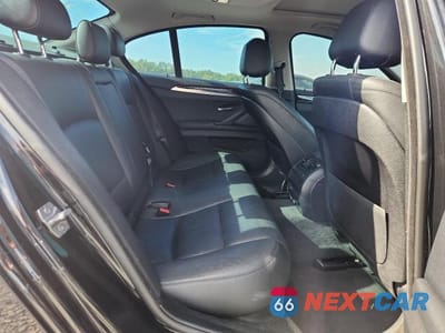 Zdjęcie 10 z 12 samochodu: 2016 BMW 528 XI VIN:WBA5A7C50GG151423 - miniatura