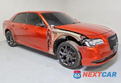 2021 CHRYSLER 300 TOURING 2C3CCAAGXMH609365 - główne zdjęcie licytacji z USA - miniatura
