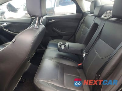 Zdjęcie 10 z 12 samochodu: 2015 FORD FOCUS SE VIN:1FADP3F23FL270957 - miniatura