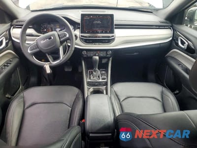 Zdjęcie 8 z 13 samochodu: 2025 JEEP COMPASS LIMITED VIN:3C4NJDCN2ST619433 - miniatura
