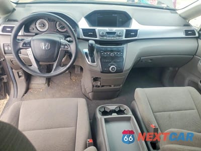 Zdjęcie 8 z 13 samochodu: 2012 HONDA ODYSSEY EX VIN:5FNRL5H44CB093582 - miniatura