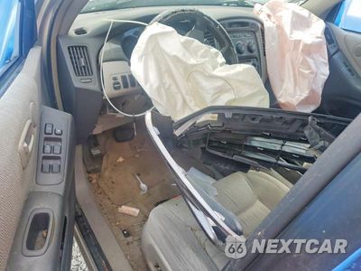 Zdjęcie 8 z 13 samochodu: 2002 TOYOTA HIGHLANDER LIMITED VIN:JTEGF21A020047088 - miniatura