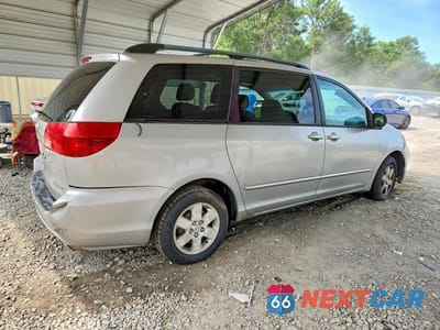 Trzecie zdjęcie samochodu z tyłu: 2004 TOYOTA SIENNA XLE 7 PASSENGER VIN:5TDZA22C54S017502 - miniatura