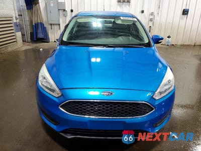 Piąte zdjęcie samochodu w środku: 2015 FORD FOCUS SE VIN:1FADP3K21FL269361 - miniatura