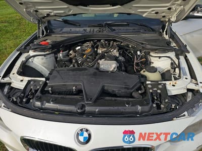 Zdjęcie 7 z 10 samochodu: 2012 BMW 328 I VIN:WBA3A5C53CF347108 - miniatura