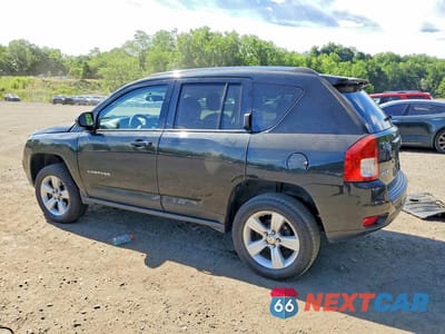 Drugie zdjęcie samochodu z przodu: 2011 JEEP COMPASS VIN:1J4NF1FB3BD136289 - miniatura
