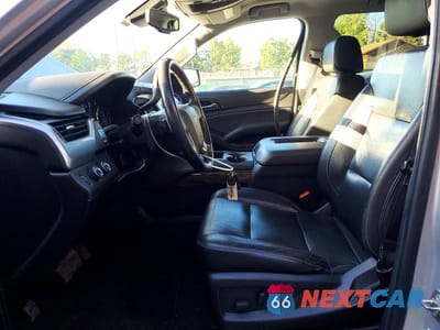 Zdjęcie 7 z 12 samochodu: 2020 CHEVROLET SUBURBAN K1500 LT VIN:1GNSKHKC4LR100859 - miniatura