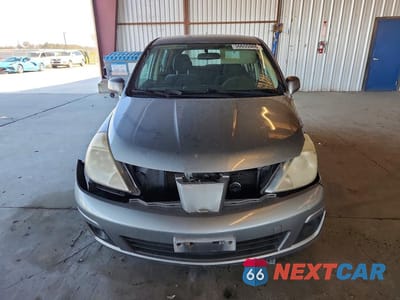 Piąte zdjęcie samochodu w środku: 2009 NISSAN VERSA 1.8 S VIN:3N1BC13E59L404525 - miniatura