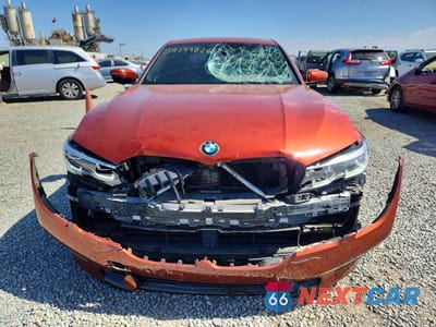 Piąte zdjęcie samochodu w środku: 2021 BMW 330XI VIN:3MW5R7J01M8B77667 - miniatura