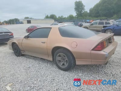 Drugie zdjęcie samochodu z przodu: 1990 CHEVROLET CAMARO RS VIN:1G1FP23E6LL123211 - miniatura