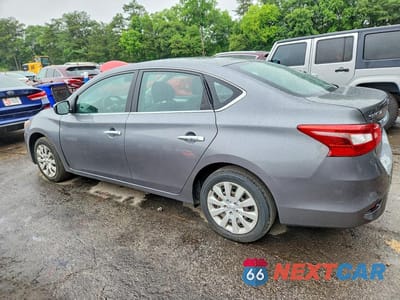 Drugie zdjęcie samochodu z przodu: 2017 NISSAN SENTRA S VIN:3N1AB7AP8HY342223 - miniatura