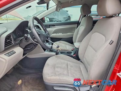 Zdjęcie 7 z 13 samochodu: 2020 HYUNDAI ELANTRA SEL VIN:5NPD84LF4LH525944 - miniatura