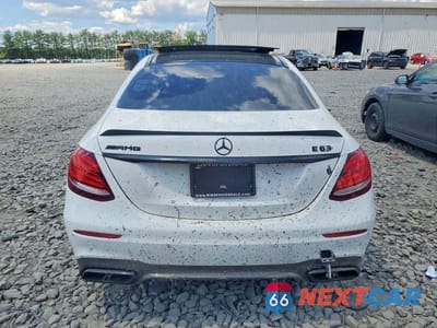 Zdjęcie 6 z 12 samochodu: 2019 MERCEDES-BENZ E 63 AMG-S 4MATIC VIN:WDDZF8KB4KA529831 - miniatura