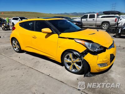 Czwarte zdjęcie samochodu z boku: 2012 HYUNDAI VELOSTER BASE VIN:KMHTC6AD2CU054952 - miniatura