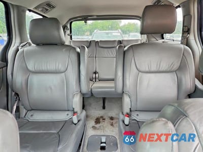 Zdjęcie 10 z 13 samochodu: 2005 TOYOTA SIENNA XLE 7 PASSENGER VIN:5TDZA22C25S291421 - miniatura