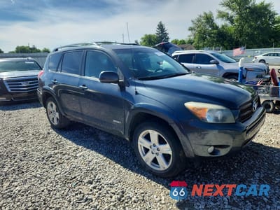 Czwarte zdjęcie samochodu z boku: 2007 TOYOTA RAV4 SPORT VIN:JTMZD32V575043932 - miniatura
