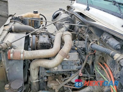 Zdjęcie 11 z 12 samochodu: 2001 INTERNATIONAL 4000 4900 VIN:1HTSDAAN11H336842 - miniatura